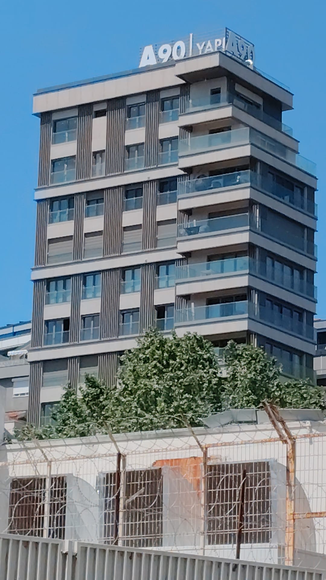Çatı Tabelası İmalatı & Montajı (İstanbul) | Bade CW Uygulama Örneği